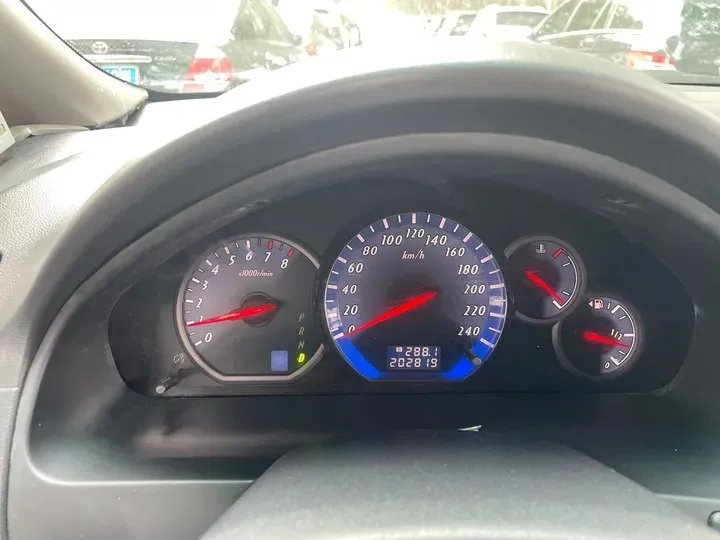 2007 Mitsubishi Grandis 2.4L 165HP L4 4AT,autocango,china used car exporter,china ev exporter,chinese used car exporter,chinese used ev exporter