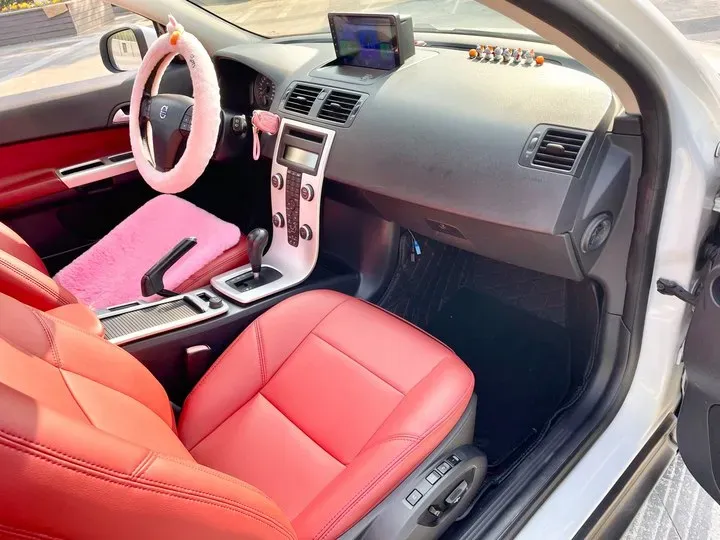 2013 Volvo C30 2.0L 145HP L4 6DCT,autocango,china used car exporter,china ev exporter,chinese used car exporter,chinese used ev exporter