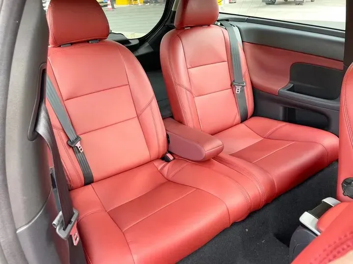 2013 Volvo C30 2.0L 145HP L4 6DCT,autocango,china used car exporter,china ev exporter,chinese used car exporter,chinese used ev exporter