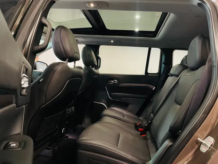 2018 Jeep Commander 2.0T 265HP L4 9AT,autocango,china used car exporter,china ev exporter,chinese used car exporter,chinese used ev exporter