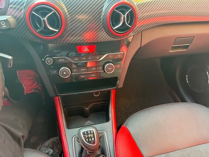 2015 BeiJing Auto Senova X25 1.5L 116HP L4 5MT,autocango,china used car exporter,china ev exporter,chinese used car exporter,chinese used ev exporter