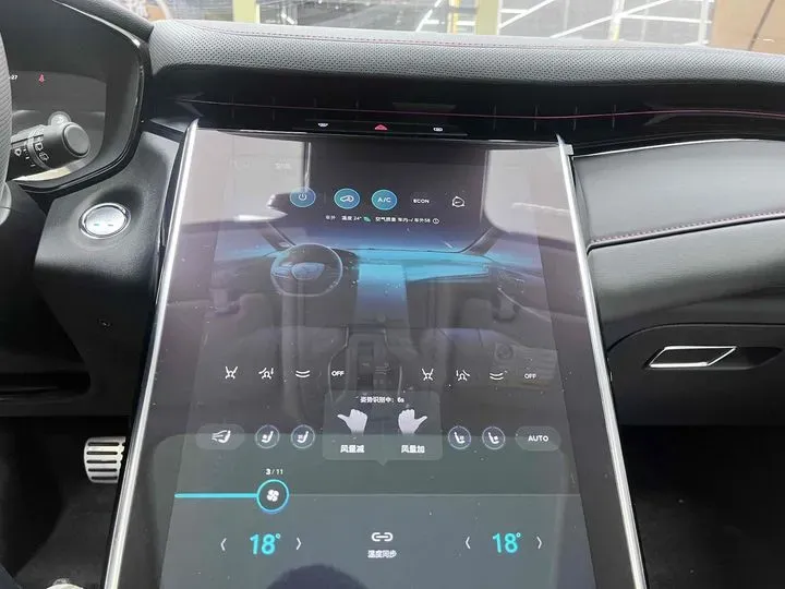 2021 Rising Auto MARVEL R 2AT BEV 69.9KWH,autocango,china used car exporter,china ev exporter,chinese used car exporter,chinese used ev exporter