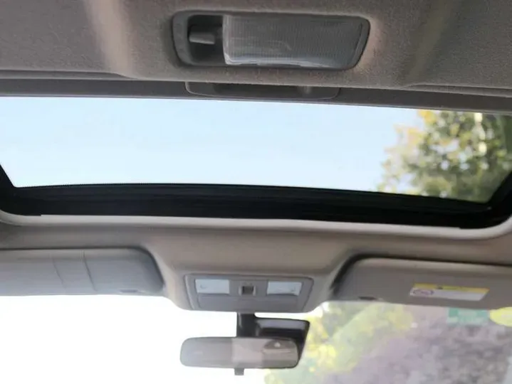 2016 Nissan Tiida 1.6L 126HP L4 CVT,autocango,china used car exporter,china ev exporter,chinese used car exporter,chinese used ev exporter