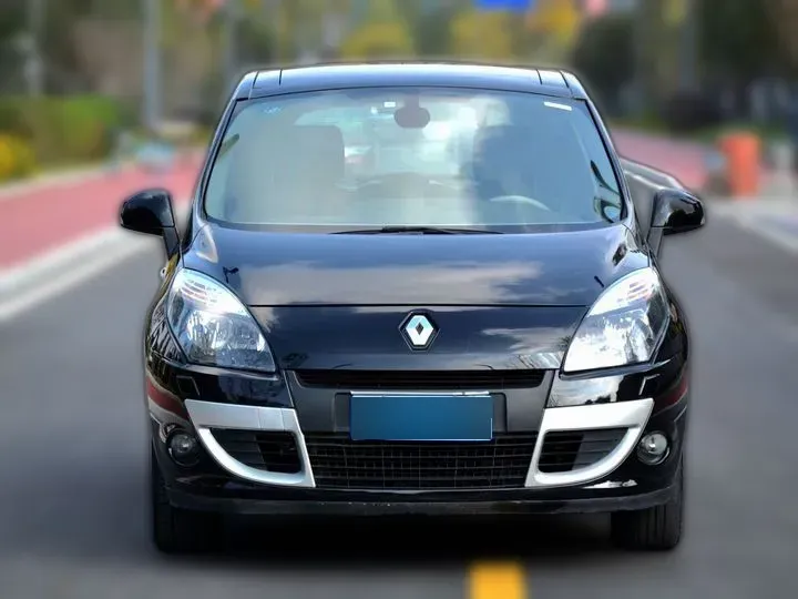 2012 Renault  Scenic Classic 2.0L 137HP L4 CVT,autocango,china used car exporter,china ev exporter,chinese used car exporter,chinese used ev exporter