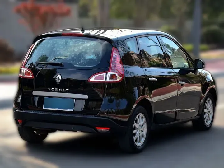 2012 Renault  Scenic Classic 2.0L 137HP L4 CVT,autocango,china used car exporter,china ev exporter,chinese used car exporter,chinese used ev exporter