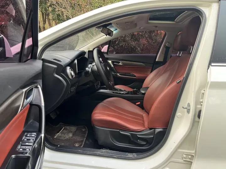 2018 BeiJing Auto Senova D50 1.5L 116HP L4 CVT,autocango,china used car exporter,china ev exporter,chinese used car exporter,chinese used ev exporter