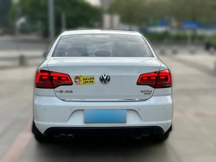2015 Volkswagen Bora 1.4T 131HP L4 7DCT,autocango,china used car exporter,china ev exporter,chinese used car exporter,chinese used ev exporter