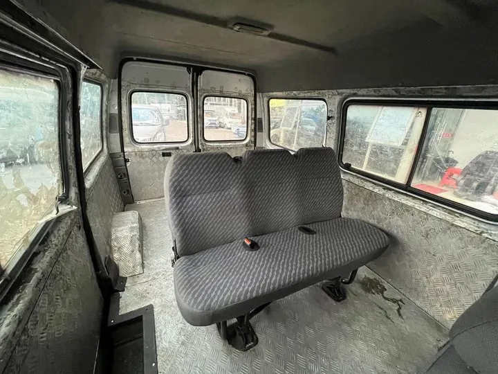 2009 Ford Classic Transit 2.8T 102HP L4 5MT,autocango,china used car exporter,china ev exporter,chinese used car exporter,chinese used ev exporter