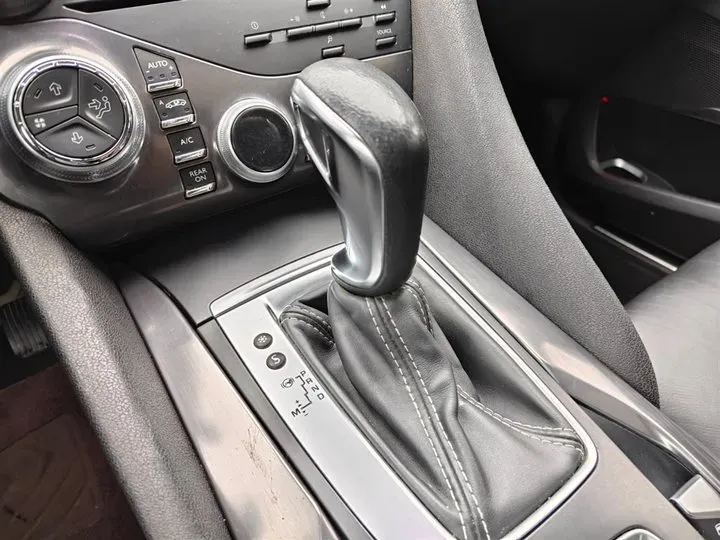 2014 DS 5 1.6T 163HP L4 6AT,autocango,china used car exporter,china ev exporter,chinese used car exporter,chinese used ev exporter