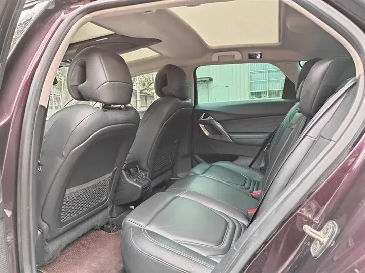 2014 DS 5 1.6T 163HP L4 6AT,autocango,china used car exporter,china ev exporter,chinese used car exporter,chinese used ev exporter