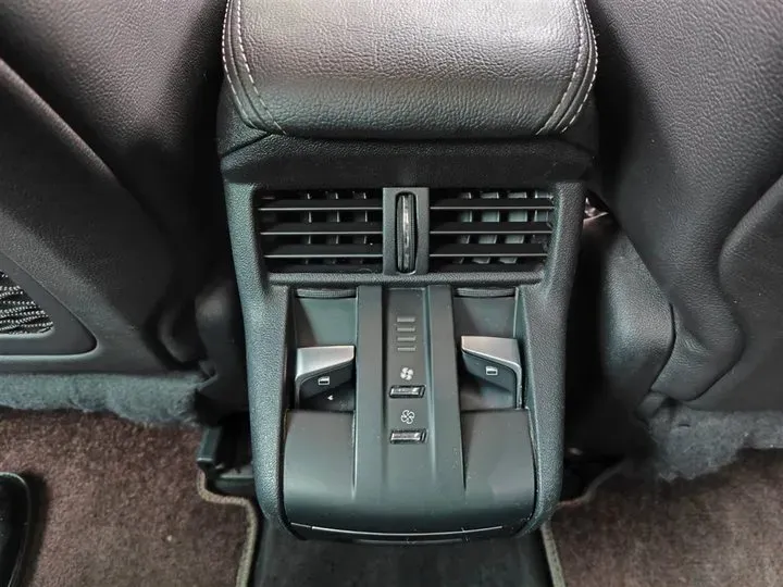 2014 DS 5 1.6T 163HP L4 6AT,autocango,china used car exporter,china ev exporter,chinese used car exporter,chinese used ev exporter