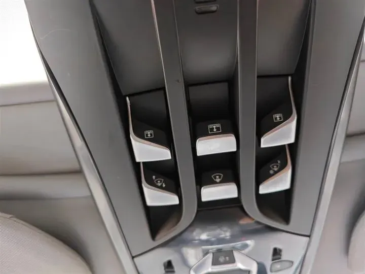 2014 DS 5 1.6T 163HP L4 6AT,autocango,china used car exporter,china ev exporter,chinese used car exporter,chinese used ev exporter