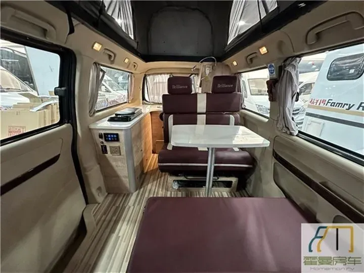 2020 JinBei Grace 2.4L 156HP L4 5MT,autocango,china used car exporter,china ev exporter,chinese used car exporter,chinese used ev exporter