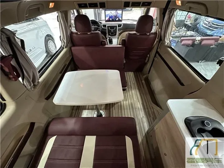 2020 JinBei Grace 2.4L 156HP L4 5MT,autocango,china used car exporter,china ev exporter,chinese used car exporter,chinese used ev exporter