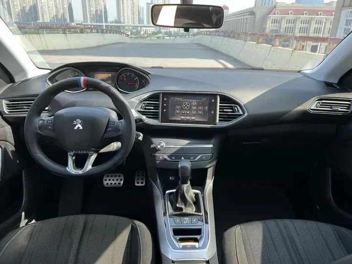 2015 Peugeot 308S 1.6T 167HP L4 6AT,autocango,china used car exporter,china ev exporter,chinese used car exporter,chinese used ev exporter