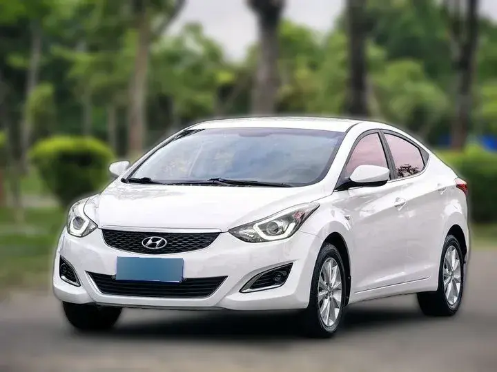 2016 Hyundai Elantra 1.6L 128HP L4 6AT