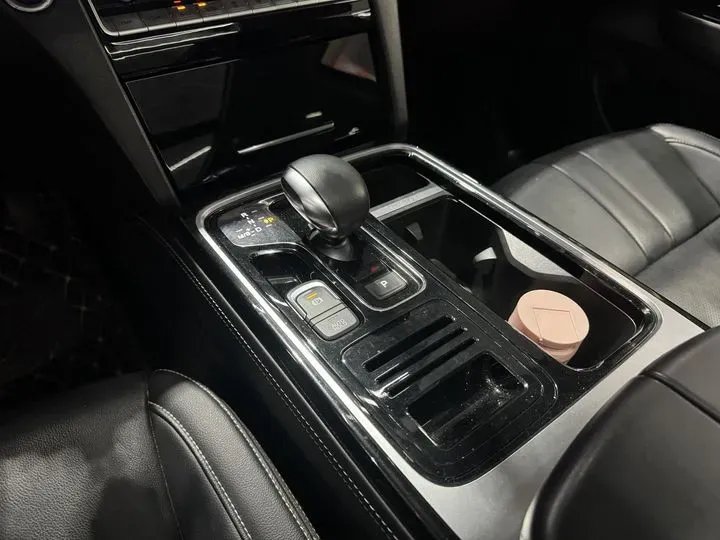 2020 GAC Trumpchi GS8 2.0T 252HP L4 6AT,autocango,china used car exporter,china ev exporter,chinese used car exporter,chinese used ev exporter