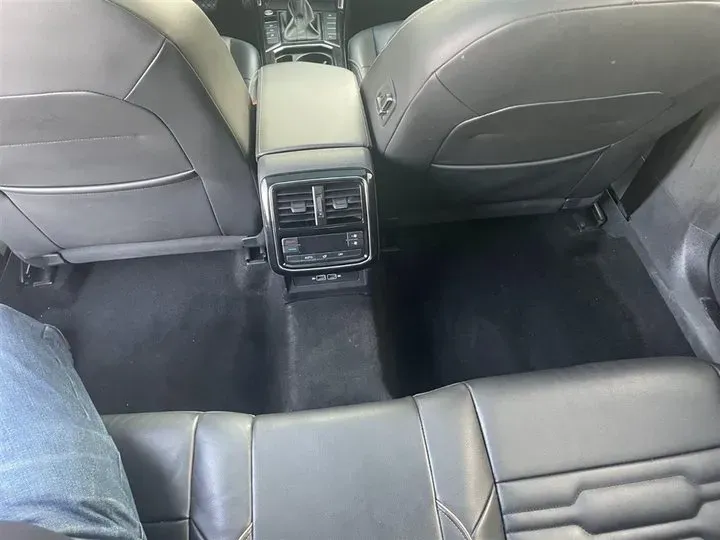 2019 Volkswagen Passat 2.0T 186HP L4 7DCT,autocango,china used car exporter,china ev exporter,chinese used car exporter,chinese used ev exporter