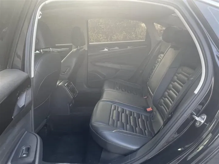 2019 Volkswagen Passat 2.0T 186HP L4 7DCT,autocango,china used car exporter,china ev exporter,chinese used car exporter,chinese used ev exporter