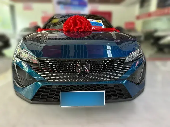 2023 Peugeot 408X 1.6T 175HP L4 8AT