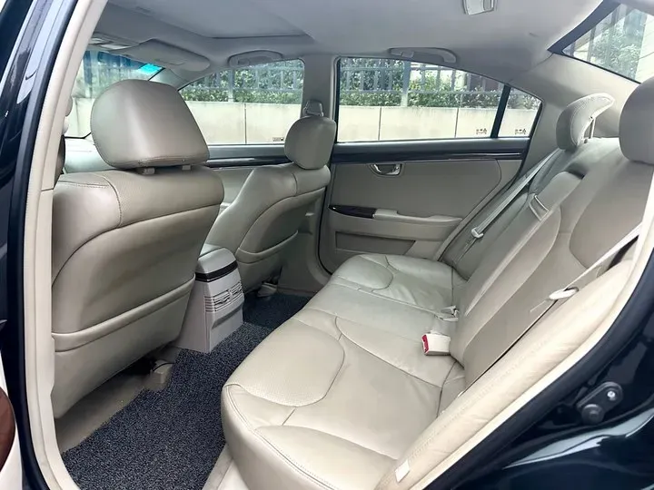 2012 Mitsubishi Galant 2.4L 173HP L4 4AT,autocango,china used car exporter,china ev exporter,chinese used car exporter,chinese used ev exporter