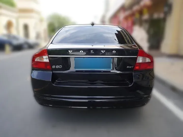 2007 Volvo S80 2.5T 200HP L5 6AT,autocango,china used car exporter,china ev exporter,chinese used car exporter,chinese used ev exporter