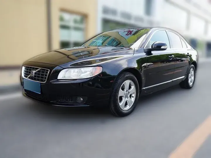 2007 Volvo S80 2.5T 200HP L5 6AT,autocango,china used car exporter,china ev exporter,chinese used car exporter,chinese used ev exporter
