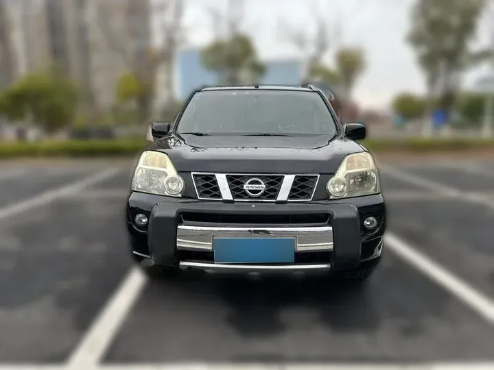 2010 Nissan X-Trail 2.5L 184HP L4 CVT,autocango,china used car exporter,china ev exporter,chinese used car exporter,chinese used ev exporter