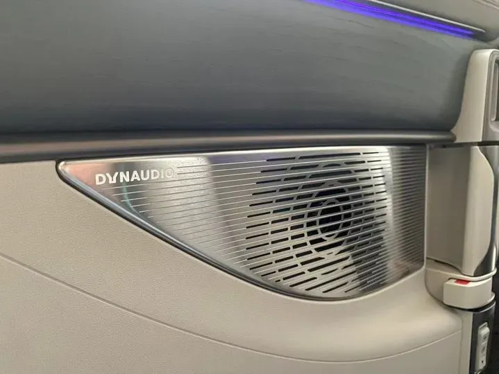 2022 Denza D9 1.5T 139HP L4 E-CVT PHEV 40.06KWH,autocango,china used car exporter,china ev exporter,chinese used car exporter,chinese used ev exporter