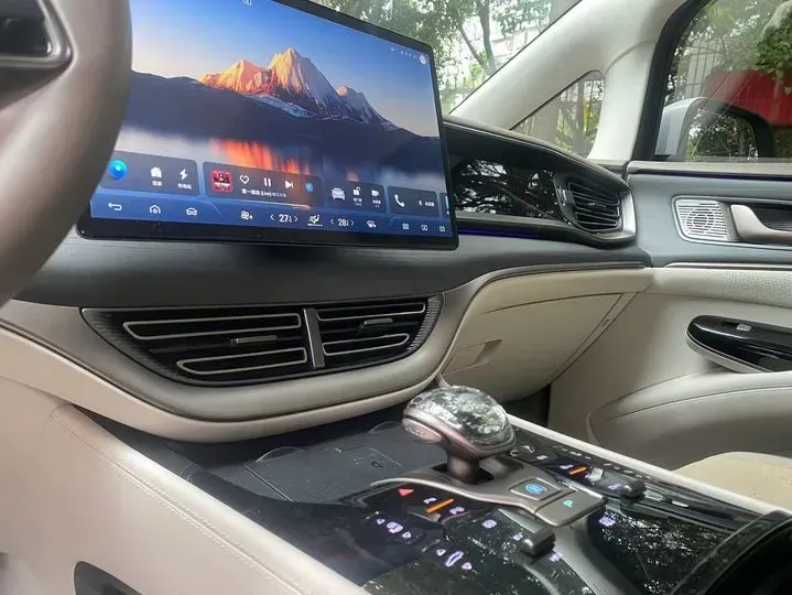 2022 Denza D9 1.5T 139HP L4 E-CVT PHEV 40.06KWH,autocango,china used car exporter,china ev exporter,chinese used car exporter,chinese used ev exporter