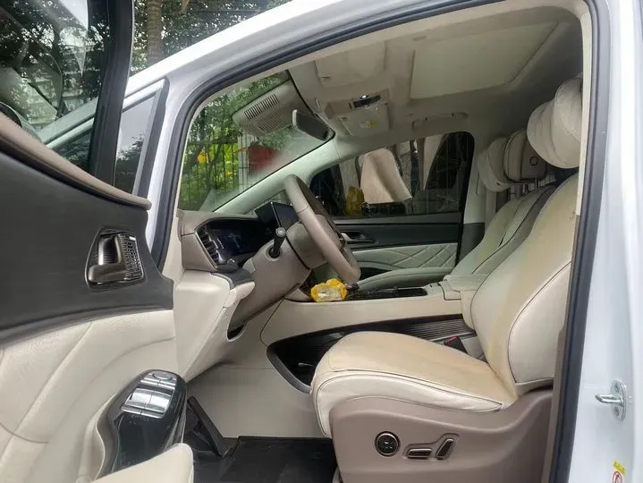 2022 Denza D9 1.5T 139HP L4 E-CVT PHEV 40.06KWH,autocango,china used car exporter,china ev exporter,chinese used car exporter,chinese used ev exporter