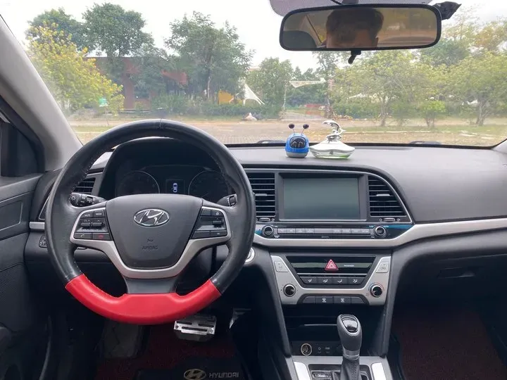2016 Hyundai Elantra 1.6L 130HP L4 6AT,autocango,china used car exporter,china ev exporter,chinese used car exporter,chinese used ev exporter