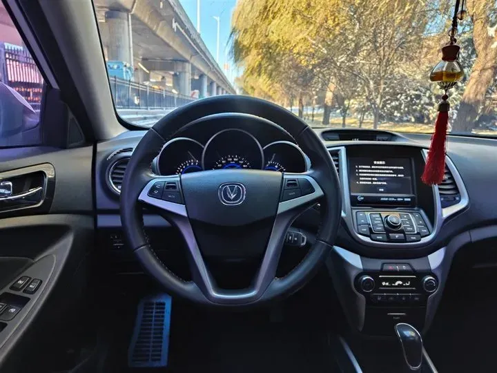 2015 ChangAn Eado XT 1.6L 125HP L4 4AT,autocango,china used car exporter,china ev exporter,chinese used car exporter,chinese used ev exporter