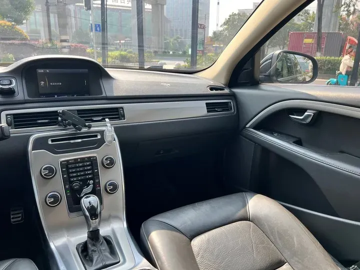 2014 Volvo S80L 2.0T 214HP L5 6AT,autocango,china used car exporter,china ev exporter,chinese used car exporter,chinese used ev exporter