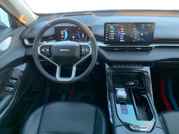 2021 Haval H6 2.0T 211HP L4 7DCT,autocango,china used car exporter,china ev exporter,chinese used car exporter,chinese used ev exporter