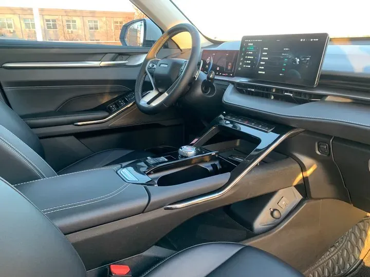 2021 Haval H6 2.0T 211HP L4 7DCT,autocango,china used car exporter,china ev exporter,chinese used car exporter,chinese used ev exporter