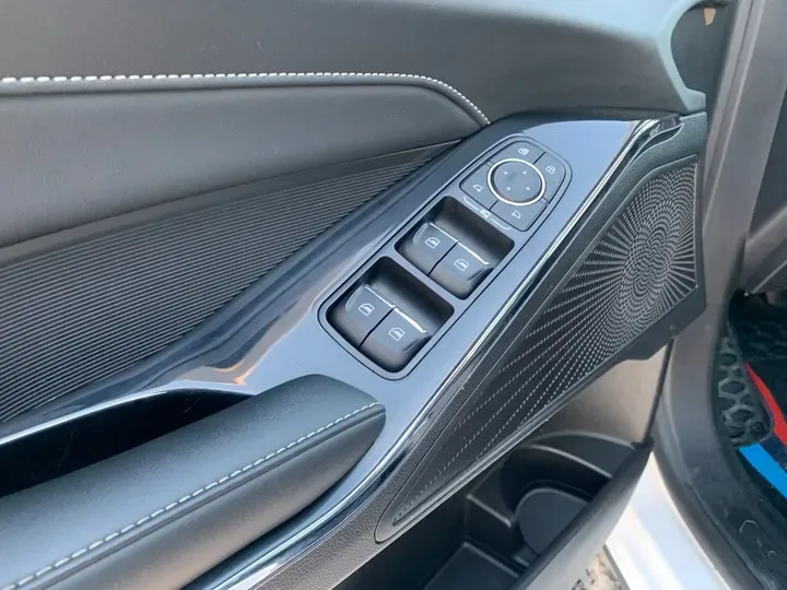 2021 Haval H6 2.0T 211HP L4 7DCT,autocango,china used car exporter,china ev exporter,chinese used car exporter,chinese used ev exporter