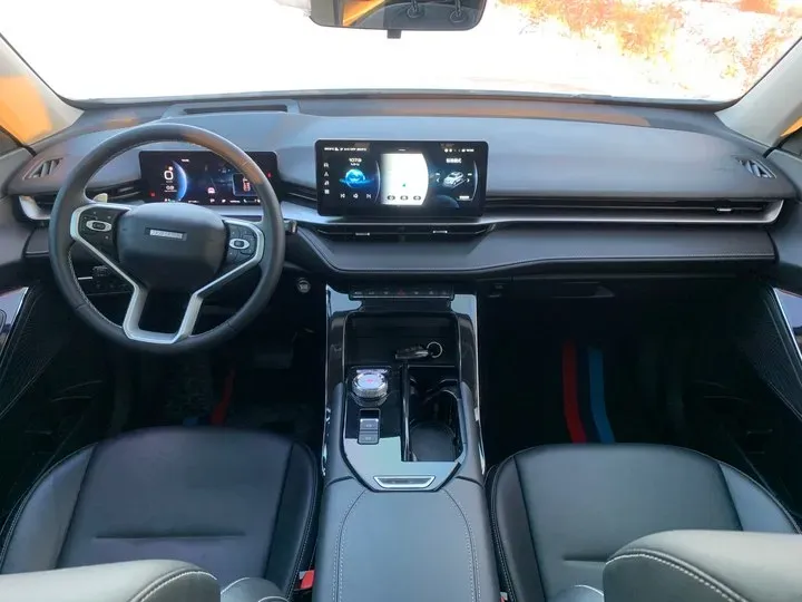 2021 Haval H6 2.0T 211HP L4 7DCT,autocango,china used car exporter,china ev exporter,chinese used car exporter,chinese used ev exporter