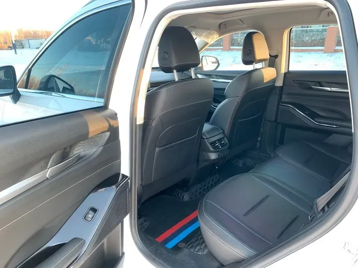 2021 Haval H6 2.0T 211HP L4 7DCT,autocango,china used car exporter,china ev exporter,chinese used car exporter,chinese used ev exporter