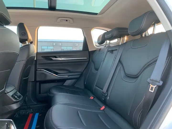 2021 Haval H6 2.0T 211HP L4 7DCT,autocango,china used car exporter,china ev exporter,chinese used car exporter,chinese used ev exporter