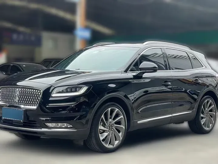 2021 Lincoln Nautilus 2.7T 322HP V6 8AT,autocango,china used car exporter,china ev exporter,chinese used car exporter,chinese used ev exporter