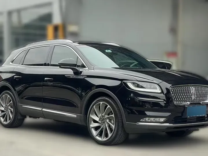 2021 Lincoln Nautilus 2.7T 322HP V6 8AT,autocango,china used car exporter,china ev exporter,chinese used car exporter,chinese used ev exporter