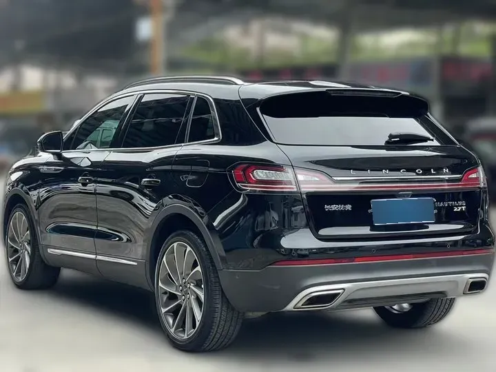 2021 Lincoln Nautilus 2.7T 322HP V6 8AT,autocango,china used car exporter,china ev exporter,chinese used car exporter,chinese used ev exporter