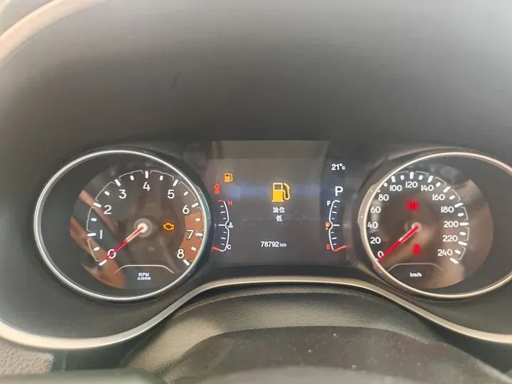 2017 Jeep Compass 1.4T 165HP L4 7DCT,autocango,china used car exporter,china ev exporter,chinese used car exporter,chinese used ev exporter