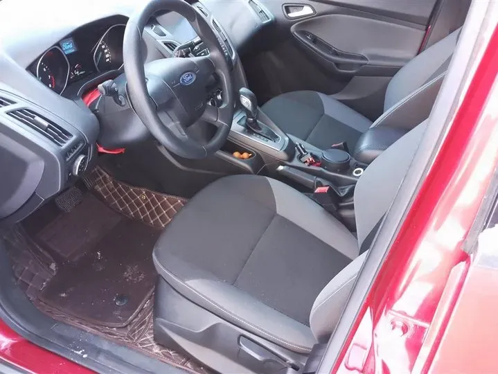 2012 Ford Focus 1.6L 125HP L4 6DCT,autocango,china used car exporter,china ev exporter,chinese used car exporter,chinese used ev exporter