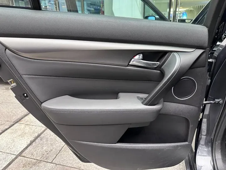 2012 Acura TL 3.5L 285HP V6 6AT,autocango,china used car exporter,china ev exporter,chinese used car exporter,chinese used ev exporter