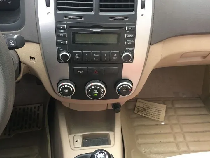 2010 Kia Cerato 1.6L 112HP L4 5MT,autocango,china used car exporter,china ev exporter,chinese used car exporter,chinese used ev exporter