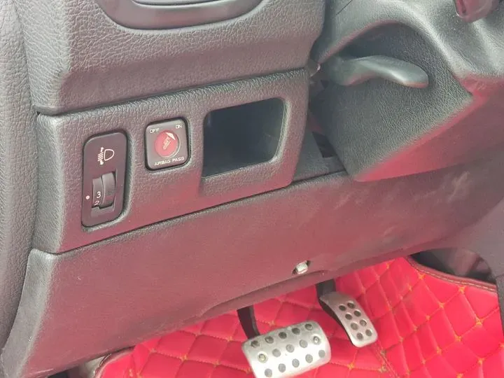 2007 Peugeot 206 1.6L 109HP L4 4AT,autocango,china used car exporter,china ev exporter,chinese used car exporter,chinese used ev exporter