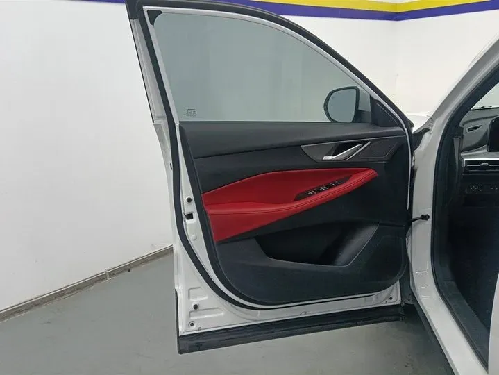 2021 ChangAn CS35 Plus 1.4T 160HP L4 7DCT,autocango,china used car exporter,china ev exporter,chinese used car exporter,chinese used ev exporter