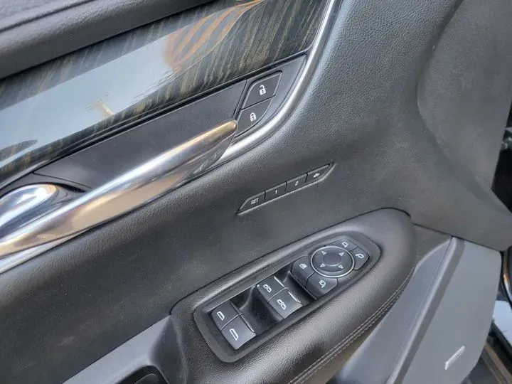 2018 Cadillac XT5 2.0T 250HP L4 8AT,autocango,china used car exporter,china ev exporter,chinese used car exporter,chinese used ev exporter